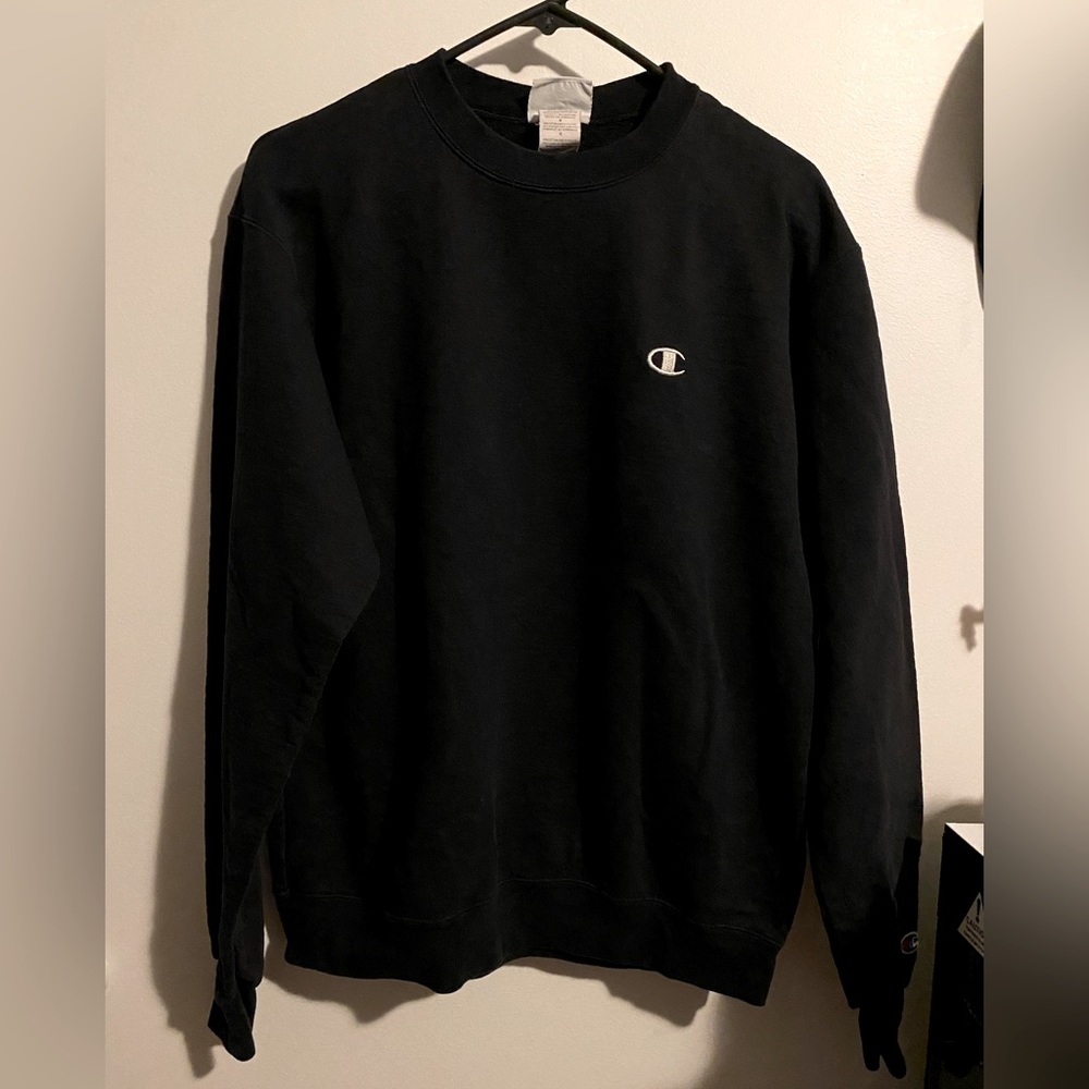 Champion black crewneck